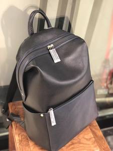 Sac à dos de luxe <span class=keywords><strong>en</strong></span> cuir pleine fleur grainé pour homme, sacoche d'affaires pour ordinateur portable <span class=keywords><strong>en</strong></span> cuir de vachette importé de première qualité, sac à dos de voyage exécutif personnalisé - Product Image 3