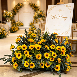 Arreglo Floral Artificial de Girasoles Brillantes y Follaje para Decoración de Base de Letrero de Bienvenida de Boda - Product Image 3