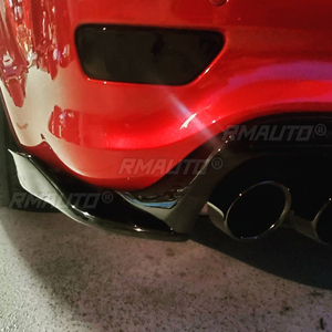 ดิฟฟิวเซอร์กันชนหลังรถยนต์ 2 ชิ้น สำหรับ Jeep Grand Cherokee SRT SRT8 WK2 ปี 2011-2022 สีดำเงา พร้อมสปลิตเตอร์และสปอยเลอร์ - Product Image 2