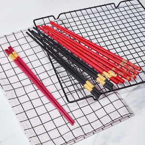 <span class=keywords><strong>Palillos</strong></span> de Sushi Hiwrae 10 de fibra de vidrio reutilizables personalizados <span class=keywords><strong>Palillos</strong></span> de OEM negros con logotipo <span class=keywords><strong>Palillos</strong></span> promocionales personalizados - Product Image 2