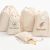 Sac de courses réutilisable en coton biologique beige avec cordon de serrage et logo personnalisable pour le stockage des aliments, riz et légumes