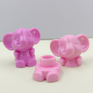 Vente en gros de produits Baume à lèvres vide en forme de petit éléphant avec porte-clés bricolage Conteneur de luxe <span class=keywords><strong>Tube</strong></span> de boue pour les lèvres Emballage cosmétique - Product Image 6