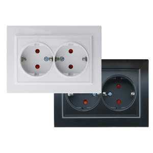 Enchufe doble Schuko negro - conectividad segura, capacidad de carga, ideal para dispositivos eléctricos en hogares y oficinas. - Product Image 1