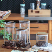 Pot en verre borosilicate triangulaire pour le stockage des aliments avec couvercle en bois, ensemble de pots de rangement pour la cuisine, pot en verre de haute qualité et durable pour le stockage en cuisine