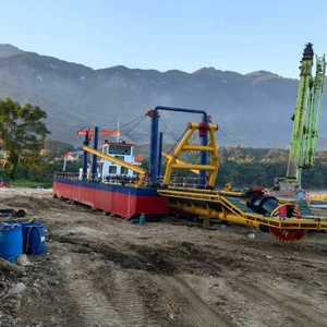 เรือขุดทรายหลากหลายรุ่นสำหรับขาย ตั้งแต่ขนาดเล็กแบบพกพาจนถึงขนาดใหญ่สำหรับอุตสาหกรรม - Product Image 1