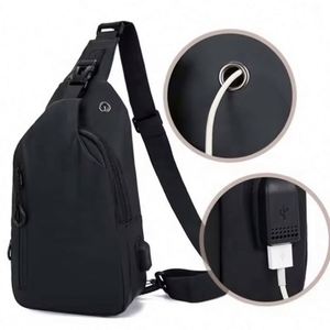 Sac bandoulière de poitrine imperméable pour homme, décontracté, sportif, de voyage, avec port USB - Product Image 4
