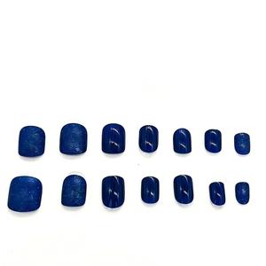 <span class=keywords><strong>Uñas</strong></span> Postizas <span class=keywords><strong>ImPRESS</strong></span> X WICKED GOOD 'Know Your Power' Azules Cortas Squoval, Adhesivo Mejorado con Duración de 10 Días, Incluye <span class=keywords><strong>Uñas</strong></span> Postizas - Product Image 2