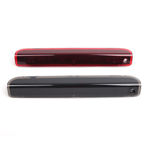 Luz de Freno LED Roja y Negra de Montaje Alto para Renault Megane Mk3 M127 - Product Image 2