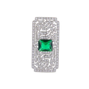 레트로 홀로 조각된 기하학적 사각형 디자인 브로치 여성용 라이트 럭셔리 브로치 주얼리 - Product Image 4