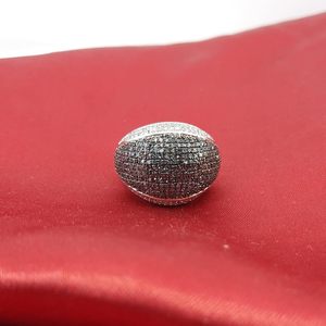 แหวนหมั้นเพชร Jewelspaark 2.40 กะรัต ทรงกลมเจียระไนแบบบริลเลียนท์ วงแหวนสีขาวและสีน้ำเงิน สำหรับผู้หญิง ไซส์ 8 - Product Image 4
