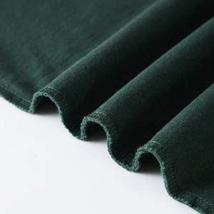 Vente en gros de t-shirt Streetwear européen à manches courtes et col rond tricoté à bord de meulage de destruction de baie dégradée lavée pour hommes - Product Image 6