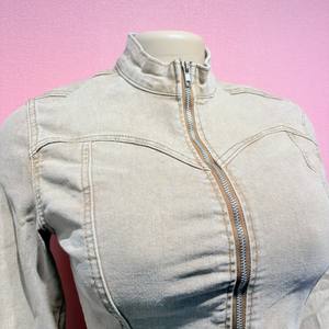 2026 Neue Damen 2-Teilige Sets Denim-Shorts-Set mit Langarm-Oberteil und Stretch-Shorts mit Gürtel - Product Image 5