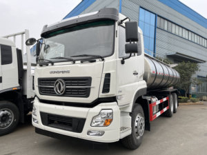 Camión Cisterna de Agua Potable DongFeng 6x4 270HP 20000 Litros 20cbm, Acero Inoxidable SS304 de Grado Alimenticio - Product Image 4