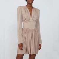 Robe Courte Élégante pour Femme à Manches Longues, avec Buste Plissé, Taille Cintrée et Jupe Fluide – Idéale pour les Occasions Spéciales