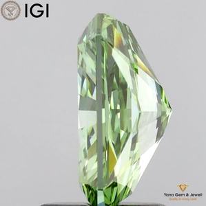 Diamant de laboratoire CVD, couleur vert vif fantaisie, clarté VS1, 2,00 carats, forme radiant, avec certificat IGI pour bijoux de prestige - Product Image 3