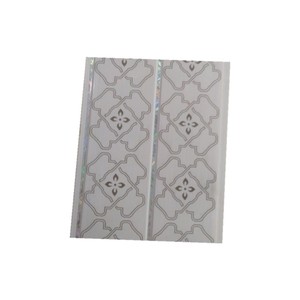 <span class=keywords><strong>Plafond</strong></span> de <span class=keywords><strong>plafond</strong></span> en PVC Lambris <span class=keywords><strong>blanc</strong></span> imperméable Panneau de <span class=keywords><strong>plafond</strong></span> mural Techo De Pvc - Product Image 4