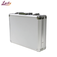 Étui de transport en aluminium argenté de protection, taille et logo personnalisés, étui à outils en aluminium de haute qualité avec insert en mousse