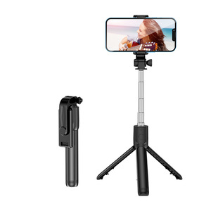   Asta per Selfie con Supporto e Telecomando Universale per Telefoni, Essenziale per TikTok - Product Image 1
