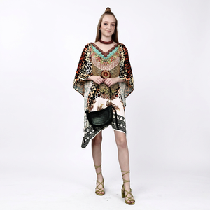Robe longue caftan africaine en viscose pour femme, poncho tunique ample style kimono, aspect satiné soyeux, tenue de vacances bohème décontractée - Product Image 1