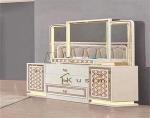 Set di Mobili per Camera da Letto di Marca di Lusso Leggero, Nuovo ed Economico dal Produttore - Product Image 2