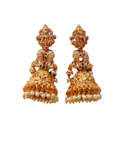 Boucles d'oreilles Jhumka ethniques indiennes traditionnelles, en alliage de zinc plaqué or, en forme d'animal, avec perles d'imitation, certifiées - Product Image 1