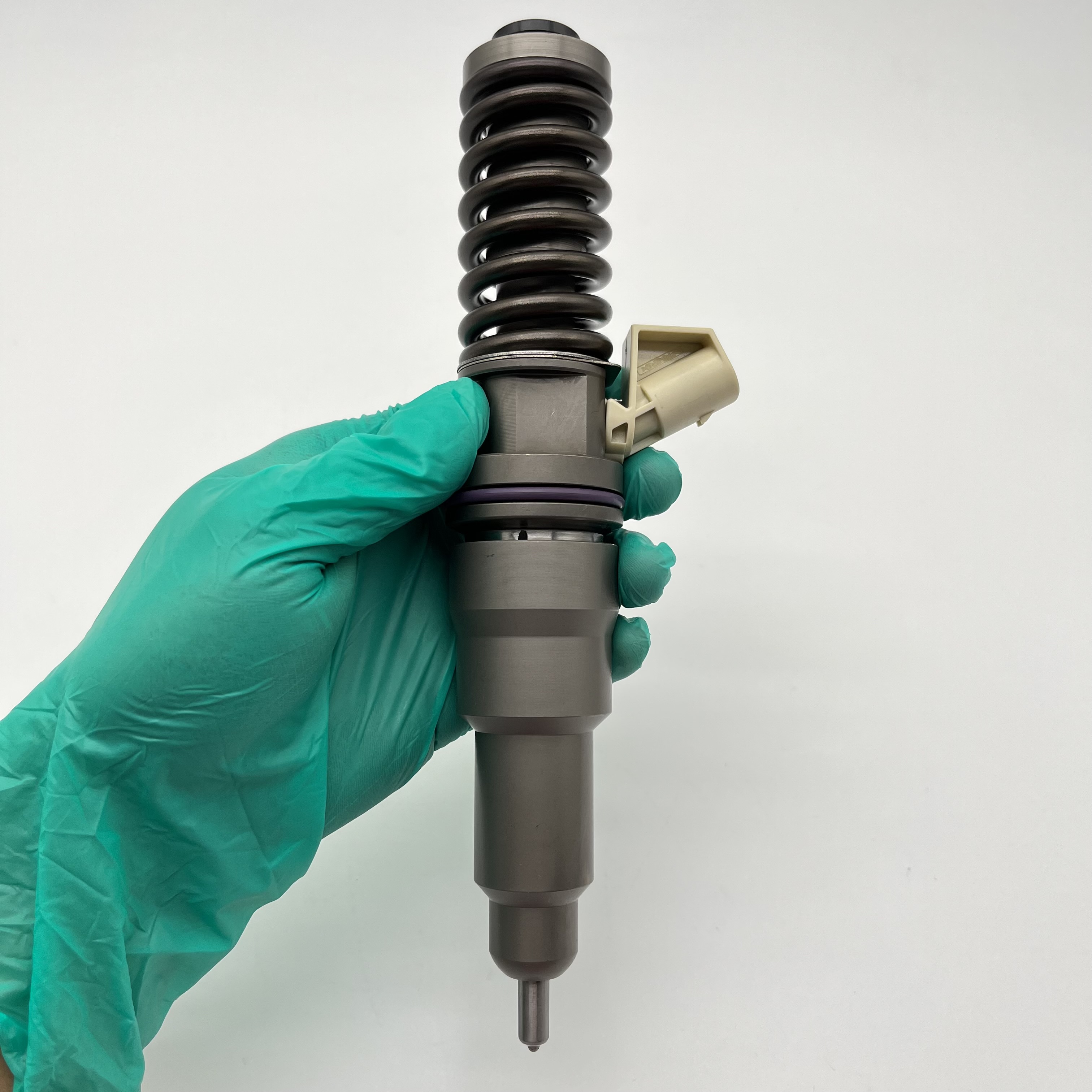diesel injector nozzle DZ121295 DZ121294 for John Deere GENSET 6135HF485 common rail injector DZ121295 DZ121294