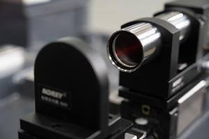 Máquina de torneado CNC de servicio medio, nuevo diseño de cama inclinada horizontal individual/doble, FANUC 380V HT300, Motor de torno de cama plana - Product Image 2