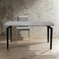 Usine chinoise vend des tables à manger rectangulaires en céramique avec pieds en métal de luxe moderne personnalisés, plateau en verre trempé, 4 places, hôtel