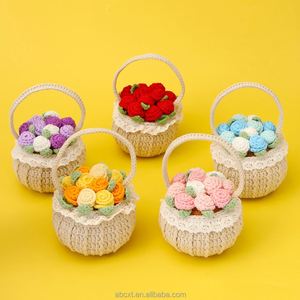 Decoración de Escritorio para el Hogar, Regalos Hechos a Mano, Mini Flor Artificial, Cesta de Flores de Rosa de Ganchillo - Product Image 3