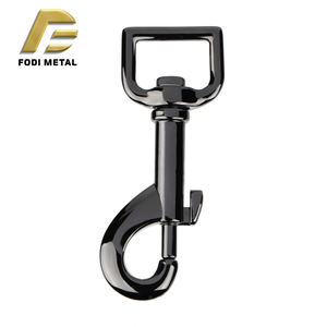 H2075d उच्च गुणवत्ता वाले धातु कुत्ते पट्टा स्नैक हुक स्क्वायर स्विवेल सुरक्षा कुत्ते हुक - Product Image 5