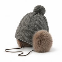 Bonnet en tricot personnalisé avec logo brodé, protection des oreilles, pompon et accessoires en corde pour femme, idéal pour l'hiver et les activités de plein air – Vente en gros directe usine