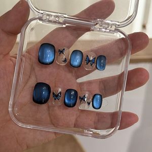 10 faux ongles magnétiques œil de chat <span class=keywords><strong>bleu</strong></span> foncé faits à la main, motif papillon scintillant, courts, carrés, artificiels, à pression, couvrance totale - Product Image 4