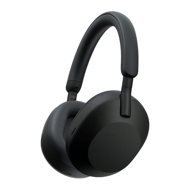 Headset Wireless Earhook Headset With Microphone Is Suitable for Making Phone Calls When Traveling and Working at Home.
