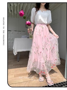 <span class=keywords><strong>Jupe</strong></span> longue maxi <span class=keywords><strong>beige</strong></span> pour femme, brodée de fleurs, <span class=keywords><strong>en</strong></span> <span class=keywords><strong>tulle</strong></span> léger, taille haute, style décontracté bohème et cottagecore, fluide, coupe trapèze - Product Image 4