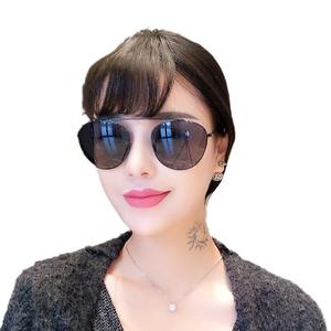 Lunettes de soleil unisexes Qianai G4-3871, monture dorée, verres ovales, protection UV400, type 3, pare-soleil, directement de l'usine - Product Image 4