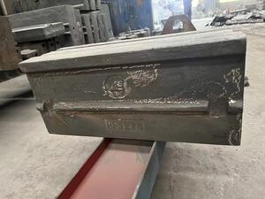 Uitstekende Kwaliteit Concurrerende Prijs <span class=keywords><strong>Impact</strong></span> <span class=keywords><strong>Crusher</strong></span> Reserveonderdelen Plaat Hamerslagbalk - Product Image 3