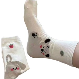 <b>Cute</b> Cartoon Seamless Mid Calf <b>Socks</b> For Women Cotton Breathable Sweat Absorbing Odor Resistant Youth Style - Product Image 3