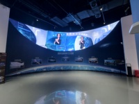 Panel LED Flexible Personalizado para Exteriores a Todo Color, Columna Cilíndrica, Pantalla Suave P1.86 Curva 8K HDR10 IP65, Módulo de Pantalla LED