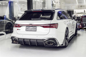 ชุดแต่งคาร์บอนไฟเบอร์สำหรับ Audi RS6 Avant รุ่นปี 2013-2024 ยี่ห้อ New ZNDR ประกอบด้วยลิ้นกันชนหน้าแบบสกรูออน, ดิฟฟิวเซอร์, สปอยเลอร์ และสเกิร์ตข้าง - Product Image 6