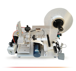 Machine d'étiquetage automatique pour sacs en plastique, machine d'étiquetage pour bouteilles à surface plane - Product Image 1