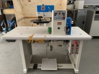 Équipement de fabrication de chaussures Machine automatique de pliage de bord de portefeuille de chaussures en cuir à cimentation à chaud