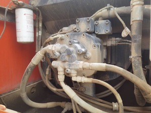 รถขุดมือสอง DOOSAN DX225LC-9C 22 ตัน ปั๊มไฮดรอลิก Doosan ความจุบุ้งกี๋ 1.05 เมตร กำลัง 108 วัตต์ วาล์ว KYB ชั่วโมงการใช้งานต่ำ สภาพ 90% ใหม่ - Product Image 6