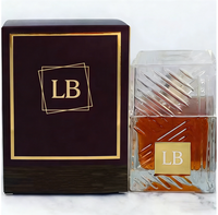 Nouveau flacon de parfum carré de haute qualité 100 ml, personnalisable avec boîte, avec bouchon argenté brillant.