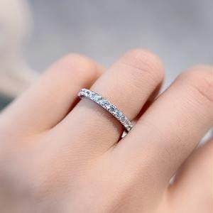 Luz Mulheres De Luxo 925 Prata Esterlina 2mm Zirconia Wedding Band Promessa De Noivado Anéis De Tênis Jóias Finas - Product Image 1