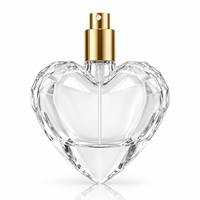 Flacon de parfum en verre transparent vide de 50 ml, design OEM ODM en forme de cœur, étiquettes personnalisées, bouchon à sertir