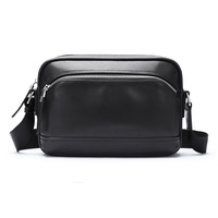 Bruine lederen crossbodytas voor heren, casual design, schoudertas met ritsvak voor mobiele telefoon, voor dagelijks gebruik.