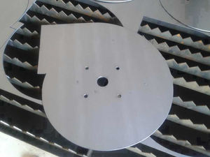 Pemotong meja Plasma CNC industri mesin pemotong logam untuk dijual - Product Image 3