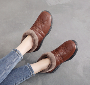 Botas de Nieve Antideslizantes para Mujer, Punta Cerrada, Parte Superior de PU, Tacón Bajo, Suela de Goma, Cálidas, Cómodas, para Invierno y Exteriores - Product Image 6
