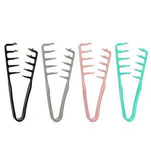 Spazzola Volumizzante Professionale per Sollevare i Capelli, Pettine <span class=keywords><strong>a</strong></span> <span class=keywords><strong>Denti</strong></span> <span class=keywords><strong>Larghi</strong></span> <span class=keywords><strong>a</strong></span> Forma di V in Plastica per Capelli Ricci - Product Image 1