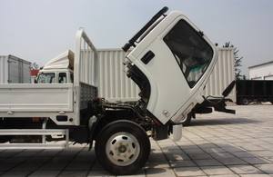 Camión de Carga Isuzu 700p 4*2, Motor de 190 CV 4HK1, Camión de Carga Ligero Diésel Isuzu Fvr, Camión de <span class=keywords><strong>Caja</strong></span> con Volante a la Izquierda y Derecha, Precio de Fábrica en Oferta - Product Image 4